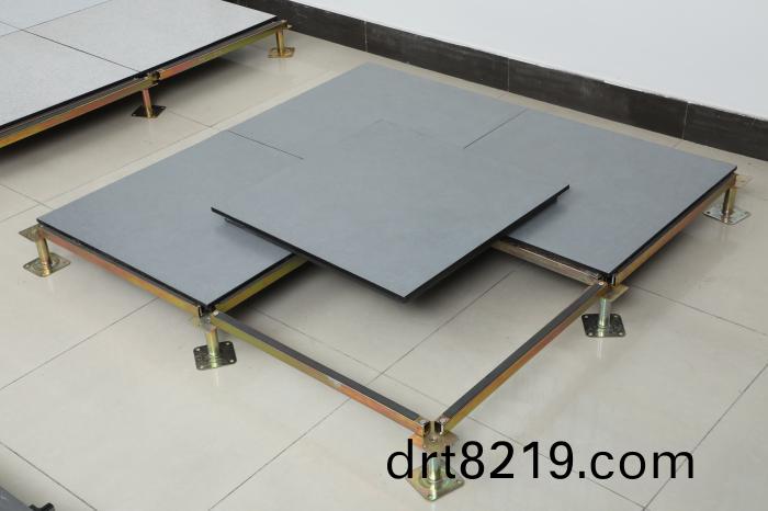 1-1Z9101F545.jpg